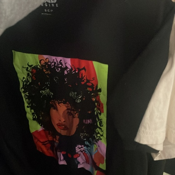 Many men’s T-shirts - Picture 3 of 7